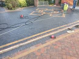 Best Concrete Driveway Installation  in Batavia, IL